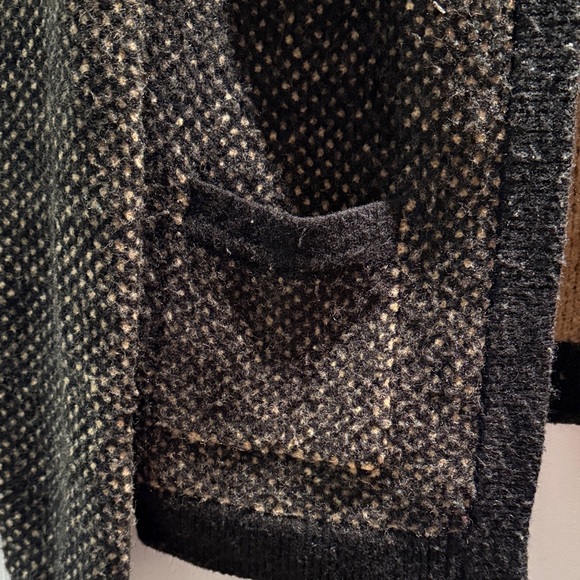 J. Crew Black and Tan Women's Cardigan - Picture 2 of 7